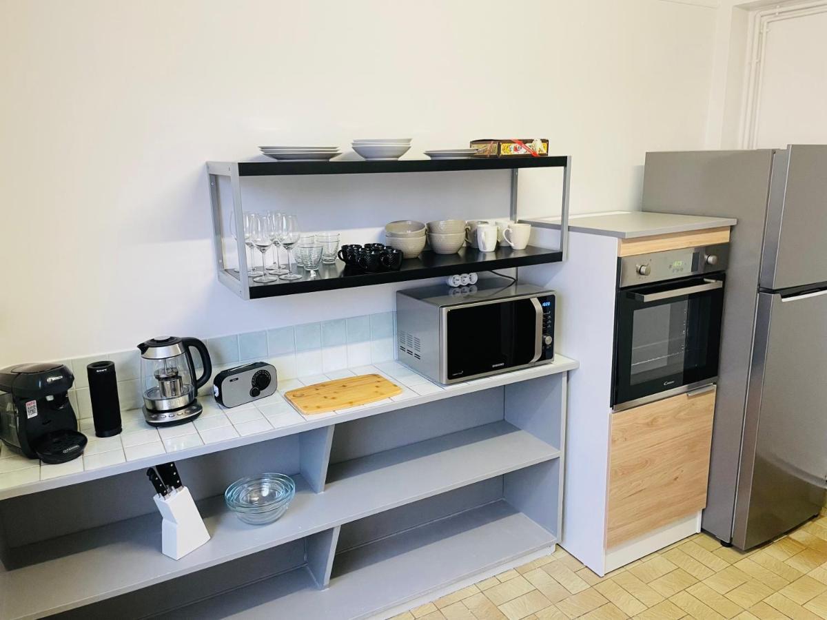 Charmant Appartement De Coeur De Ville - 2 Chambres Lits Queen Size - Netflix - Wifi Cherbourg-en-Cotentin Exterior foto